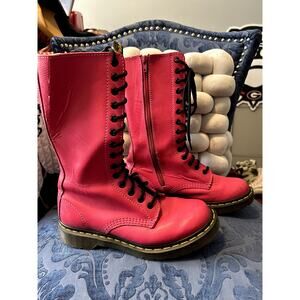 Dr Martens Hot Pink Knee 1B99 High Size 7/EU 38